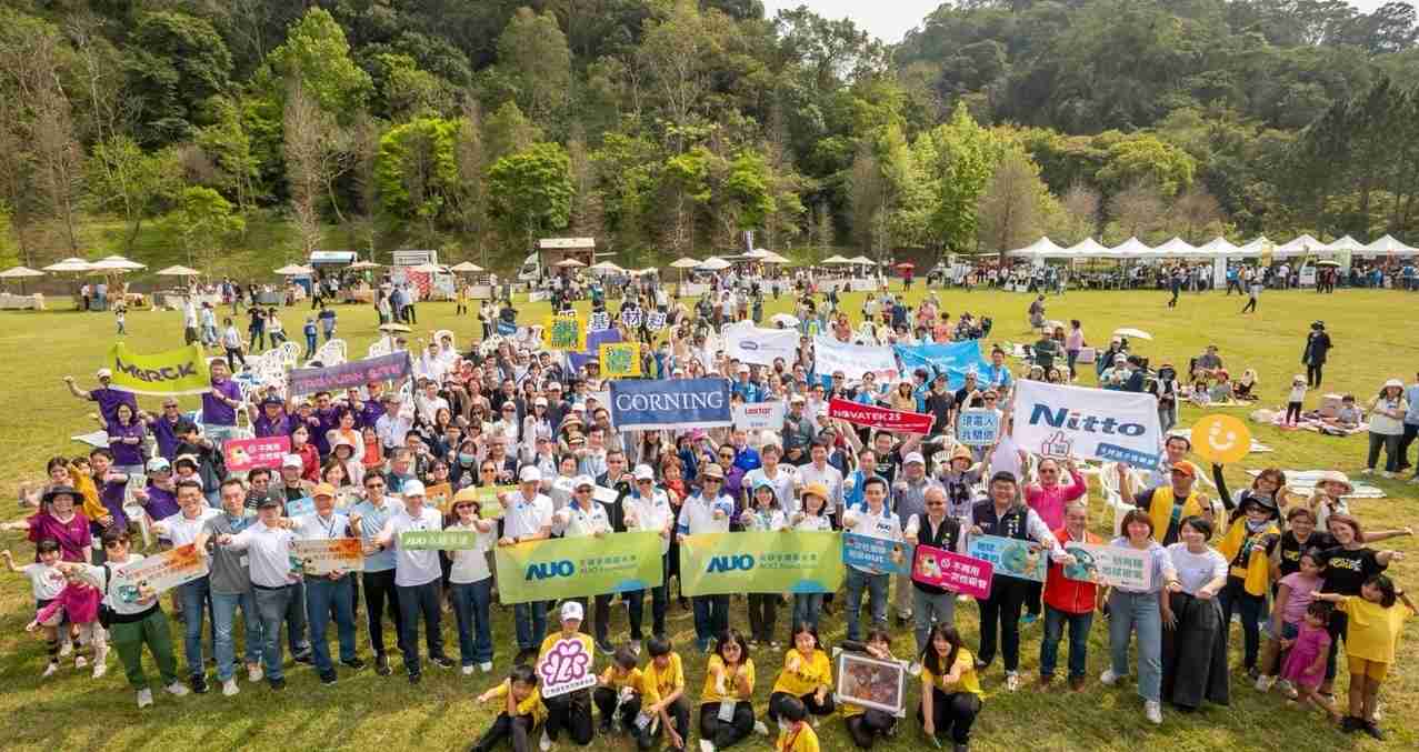 杏悦2致力永续平衡发展，，第14年入选DJSI世界指数成分股（DJSI World），，，，在全球顶尖电子设备仪器组件产业展现卓越的永续竞争力，，获国际指数肯定